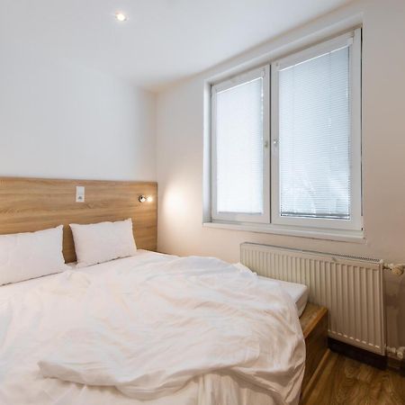 Cozy Studio In Old Town Кошице Екстериор снимка